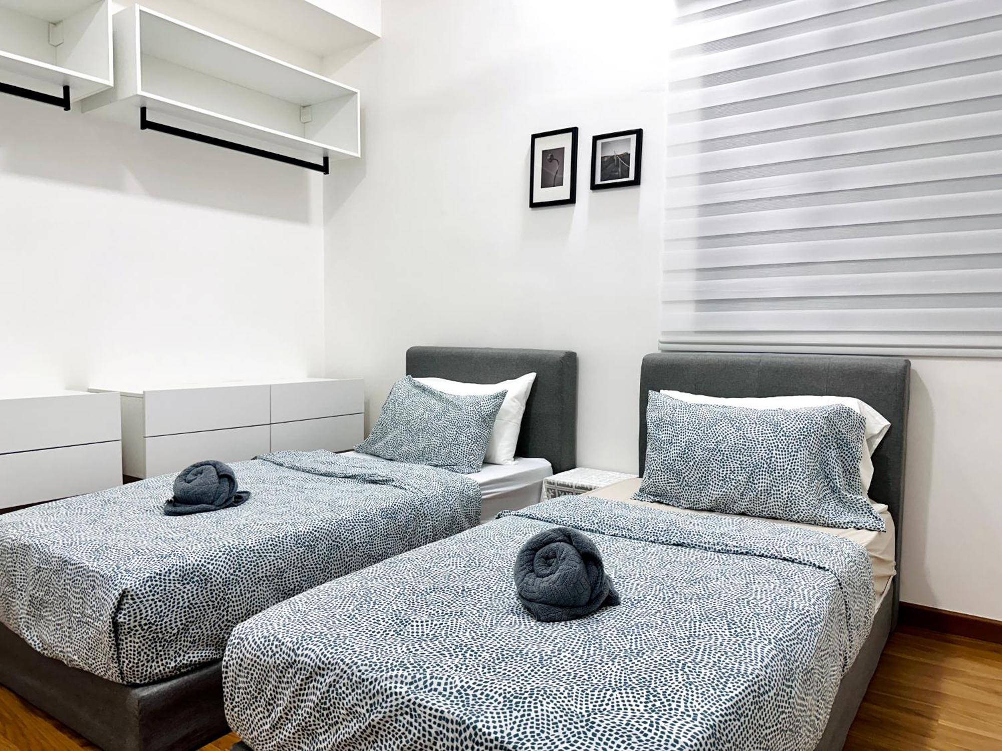 New 2Br Georgetown Warm And Lovely Homestay 10Pax-无敌美景两房民宿 Beacon Executive Suite エクステリア 写真