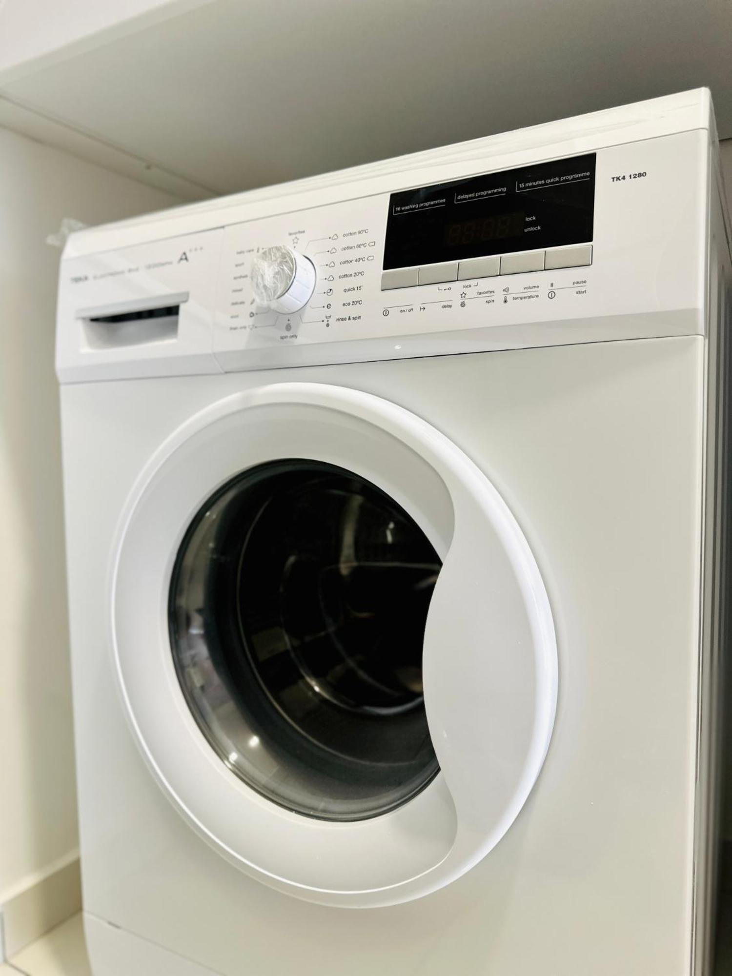 New 2Br Georgetown Warm And Lovely Homestay 10Pax-无敌美景两房民宿 Beacon Executive Suite エクステリア 写真