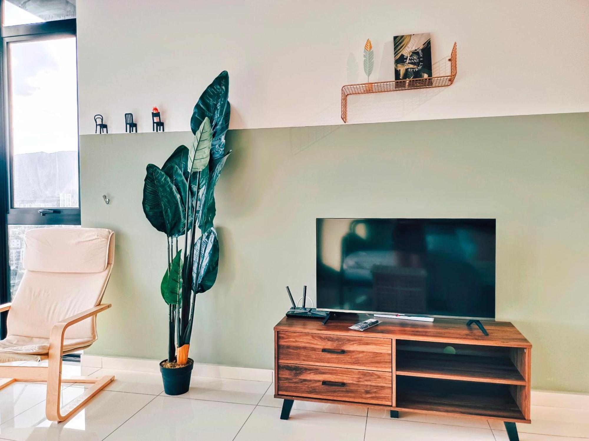 New 2Br Georgetown Warm And Lovely Homestay 10Pax-无敌美景两房民宿 Beacon Executive Suite エクステリア 写真