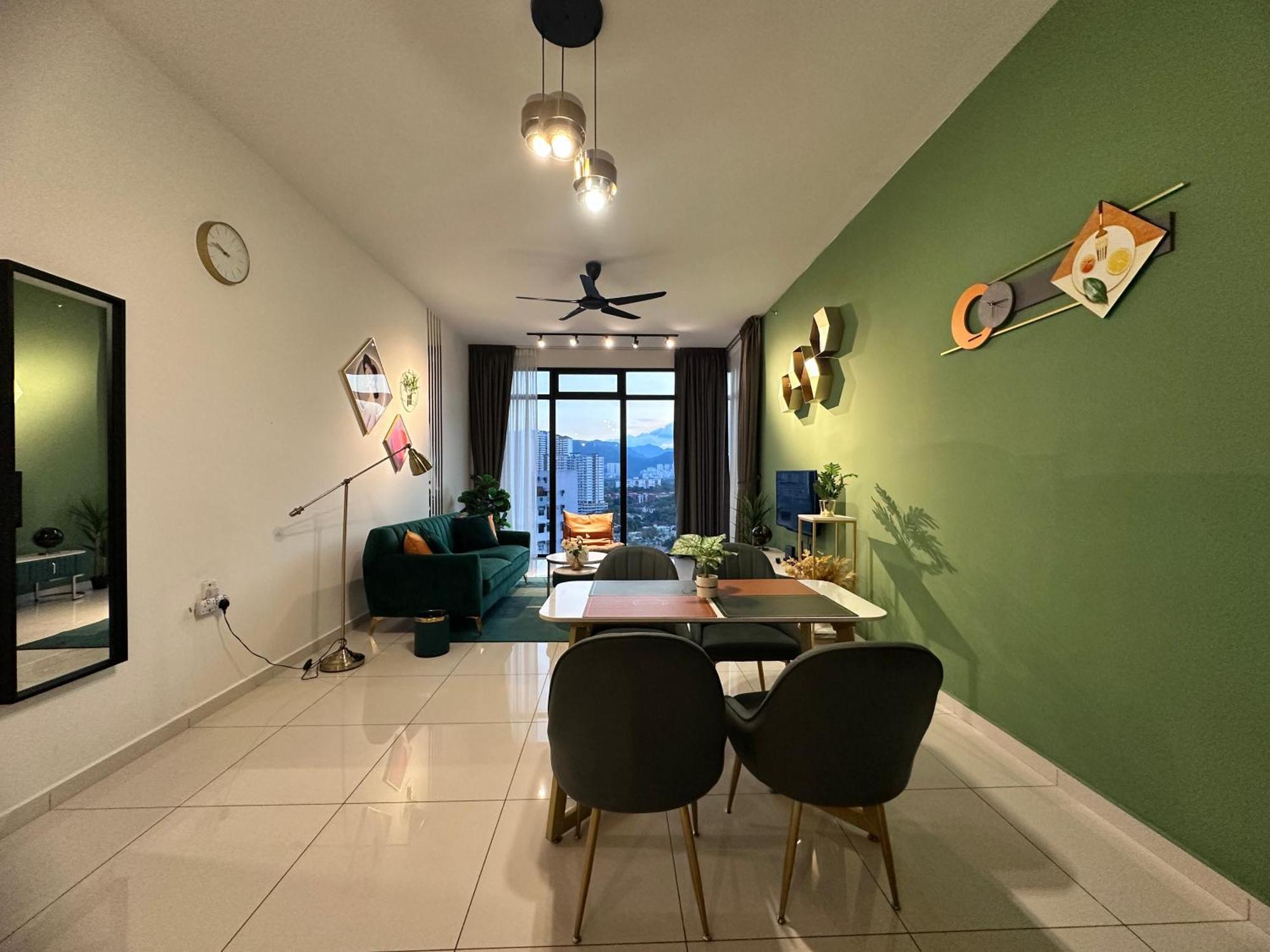 New 2Br Georgetown Warm And Lovely Homestay 10Pax-无敌美景两房民宿 Beacon Executive Suite エクステリア 写真